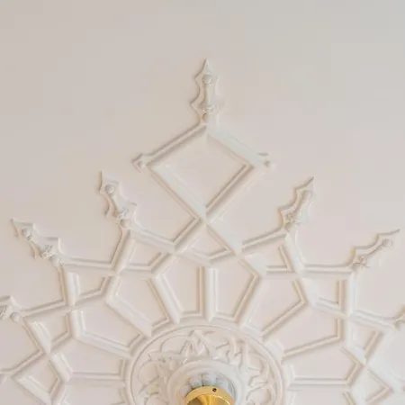 Classic Meets Modern - Downtown Balcony Retreat Apartament Porto